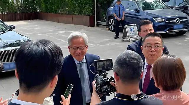 蓝莓外汇开户量化交易给理财者带来了怎样的红利与风险?